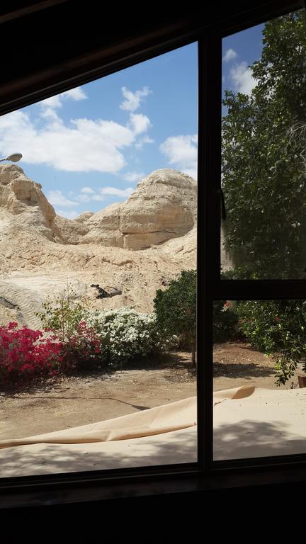 Dead Sea Dawn Βίλα Neot HaKikar Δωμάτιο φωτογραφία